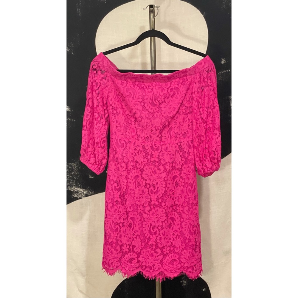 Trina Turk SZ0 HotPink Lace Off-The-Shoulder Dress